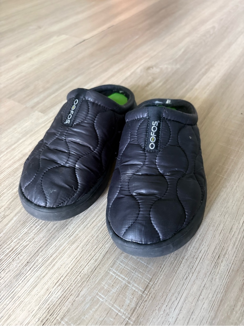 OOFOS Black Quilted Slip-Ons